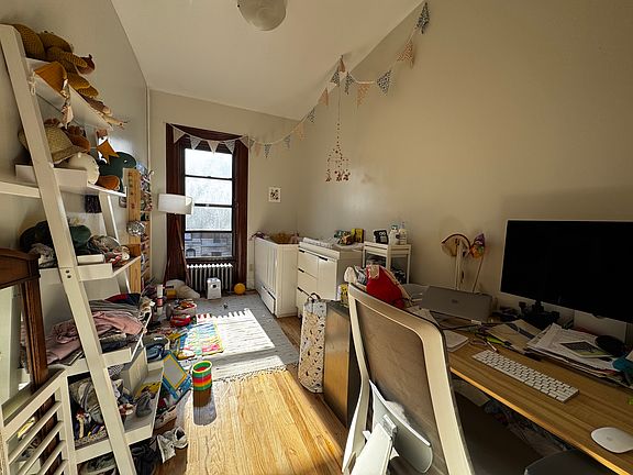 3rd image of 475 Clinton Ave Floor 2