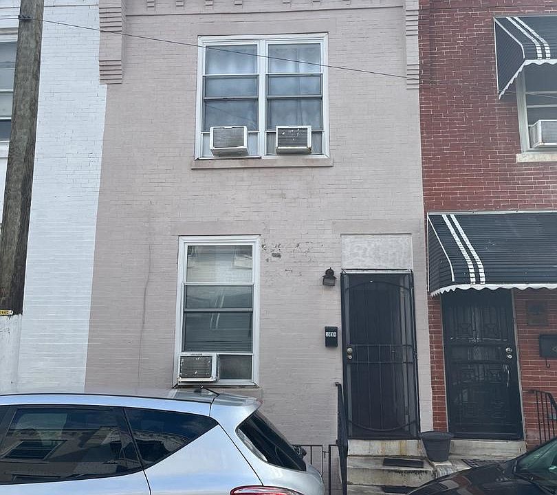 1st image of 3918 Willow St