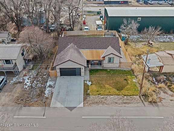 5th image of 115 W Home Ave