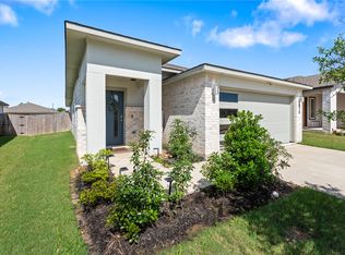 929 Kickapoo Ln, College Station, TX 77845