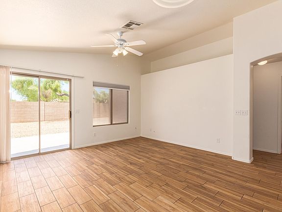 4th image of 14140 N 150th Ln