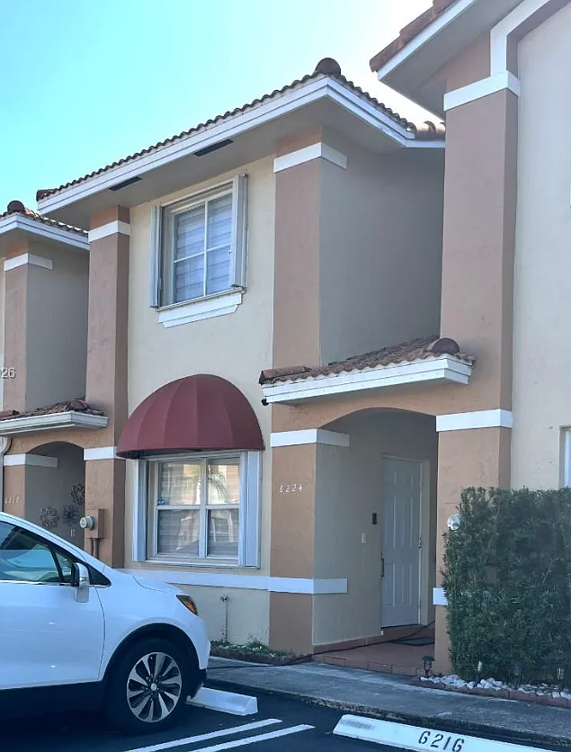 Building Photo - 6224 SW 139th Ave