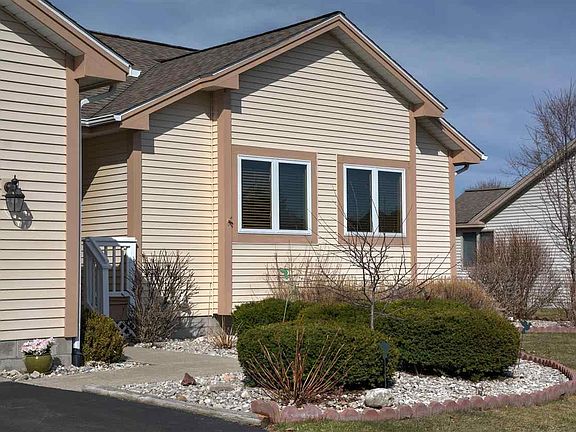 5th image of 5208 Arlington Ln