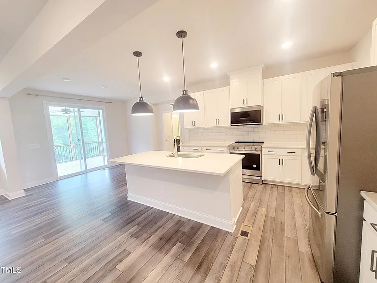 121 Scoville Rd — Photo 16