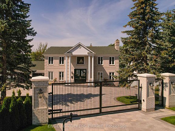 3rd image of 376 Brewery Ln