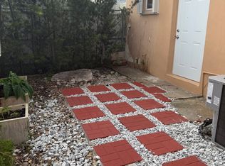 13827 SW 23rd Ter, Miami, FL 33175