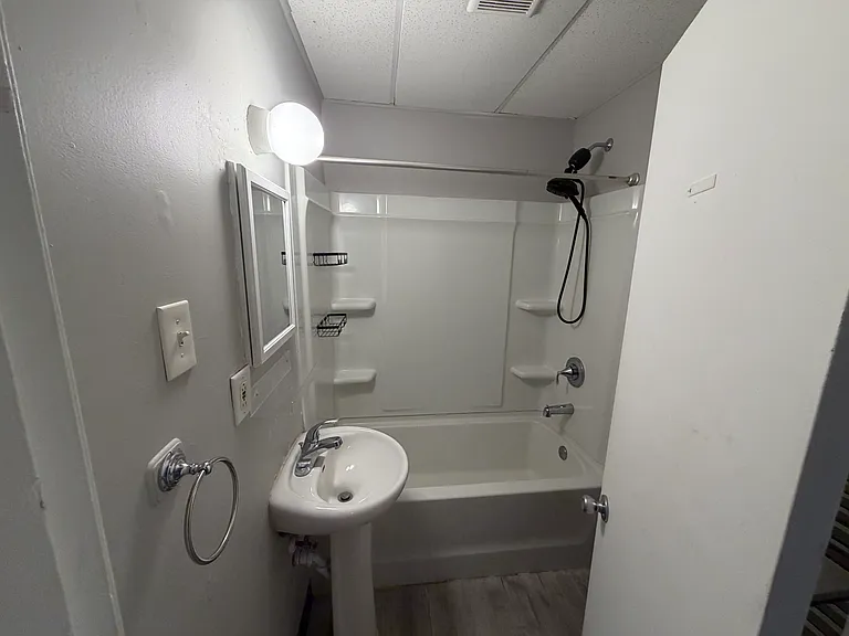 119 Spring St #10 — Photo 9