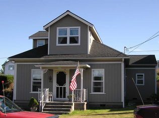 1311 17th St, Anacortes, WA 98221