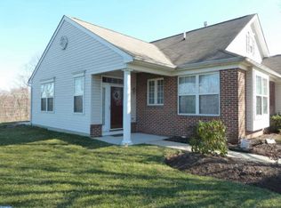 22 Tupelo Ln, Langhorne, PA 19047
