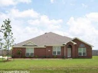 1112 Chestnut Dr, Venus, TX 76084