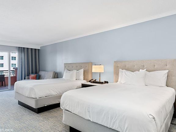 2nd image of 301 S Gulfview Blvd #809