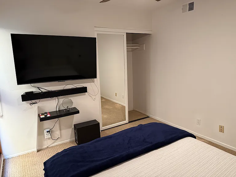 883 Acapulco St — Photo 34