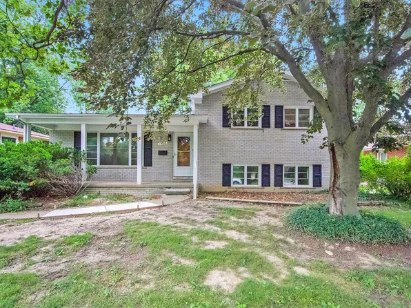 1918 Dunmore Rd, Ann Arbor, MI 48103
