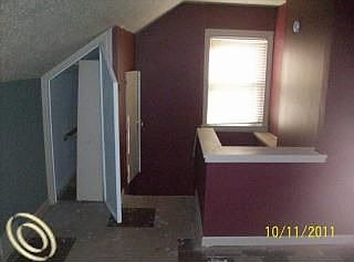 5th image of 5826 Helen St