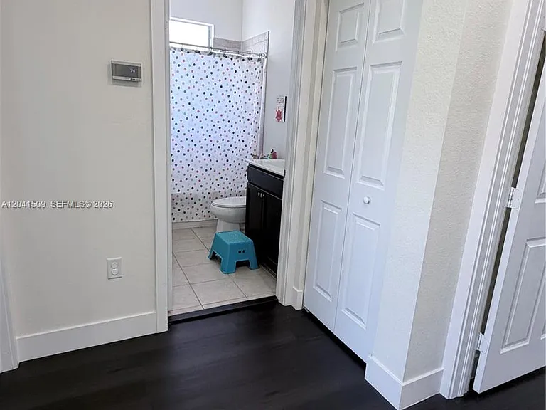 268 SE 31st Ave — Photo 46