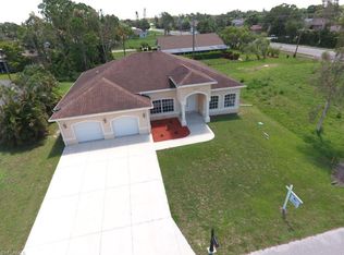 18481 Narcissus Rd, Fort Myers, FL 33967