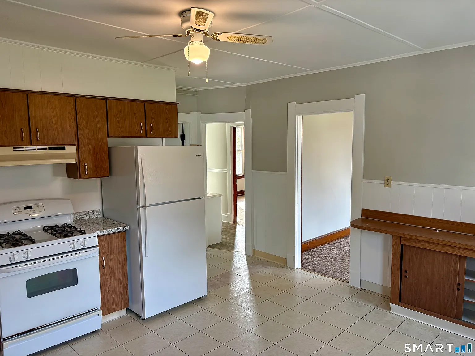 2 bed, 1.0 bath, 1150 sqft, $1,800 — Photo 3