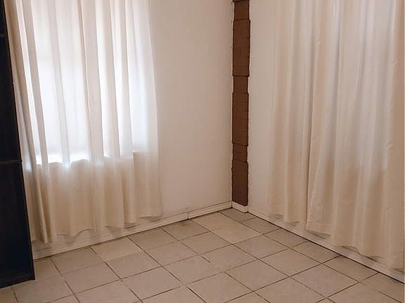 4th image of 3251 Sierra Cir