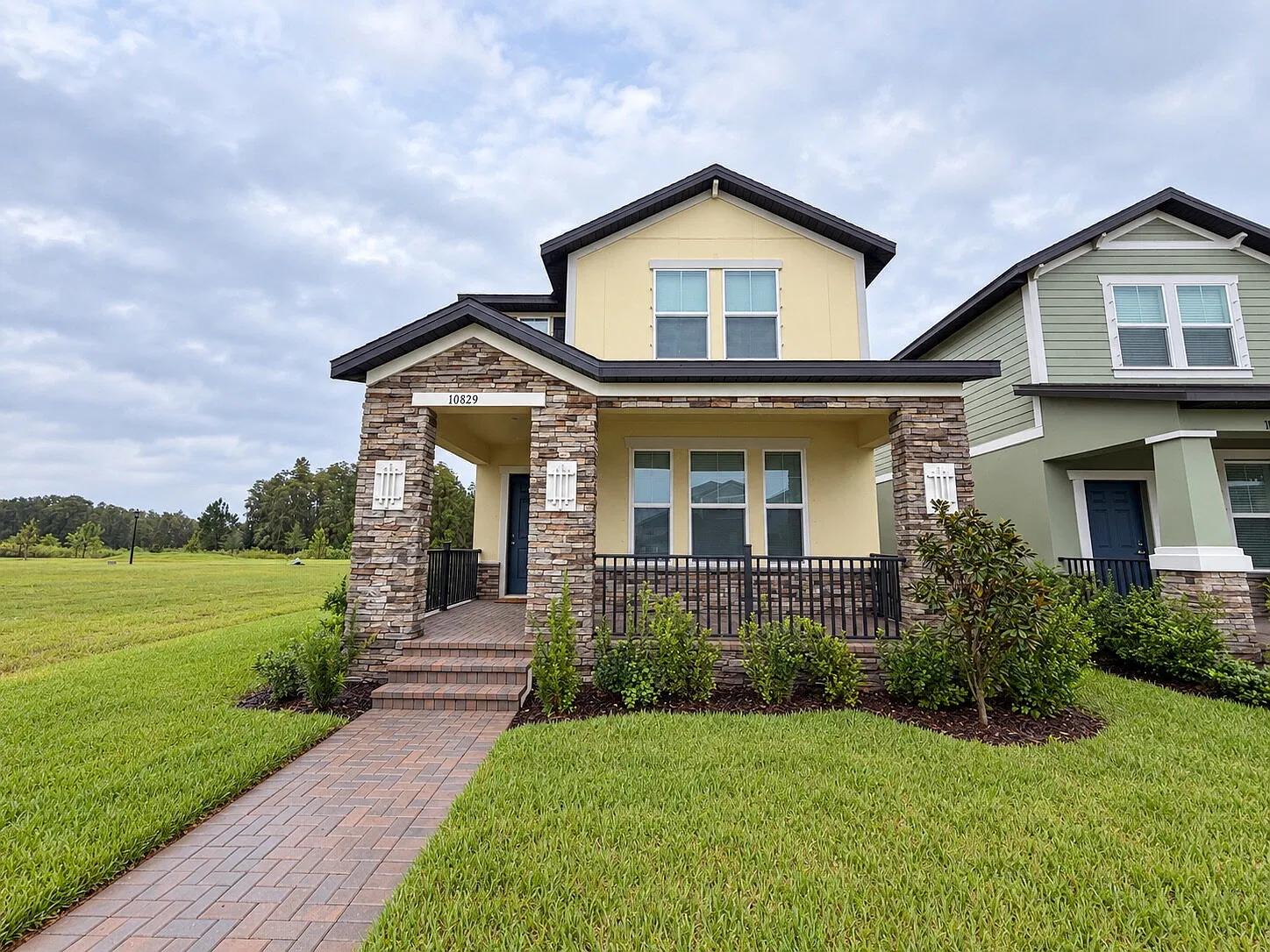 4 bed, 3.5 bath, 2404 sqft, $2,950 — Photo 1
