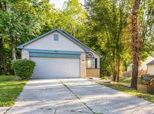 555 Grand Woods Dr, Indianapolis, IN