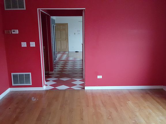 2nd image of 7951 S King Dr #2