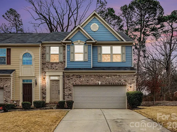 3243 Morgan Clark Rd, Charlotte, NC 28208