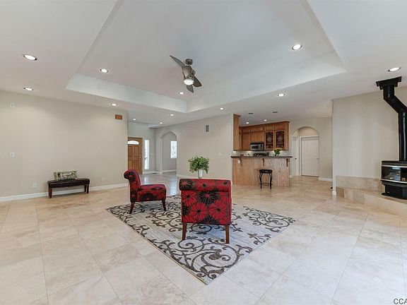 2nd image of 5491 Hallas Dr #2