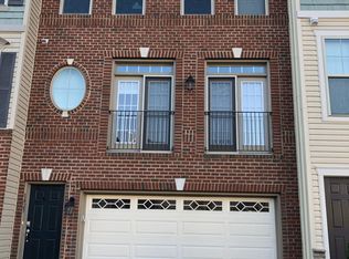 1423 Occoquan Heights Ct, Occoquan, VA 22125