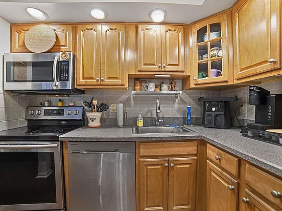 2nd image of 9754 N Belfort Circle #9754