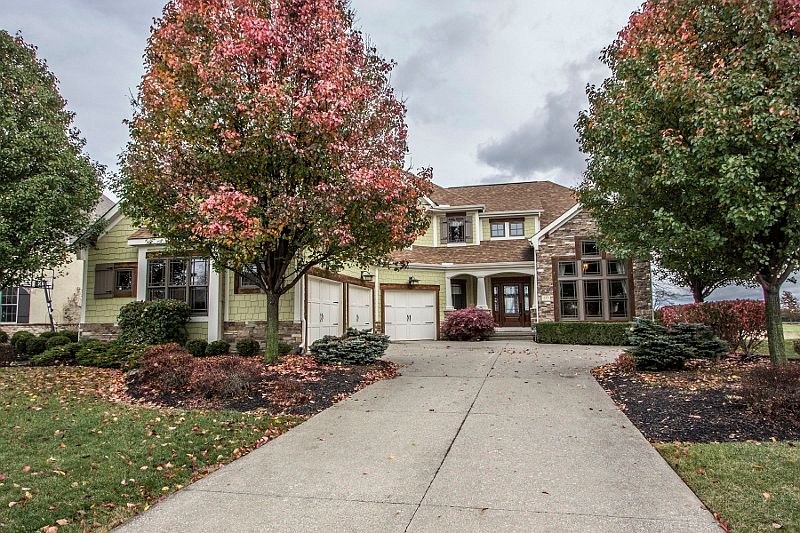1st image of 235 Tara Glen Dr