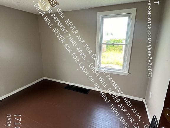 4th image of 107 Irene St
