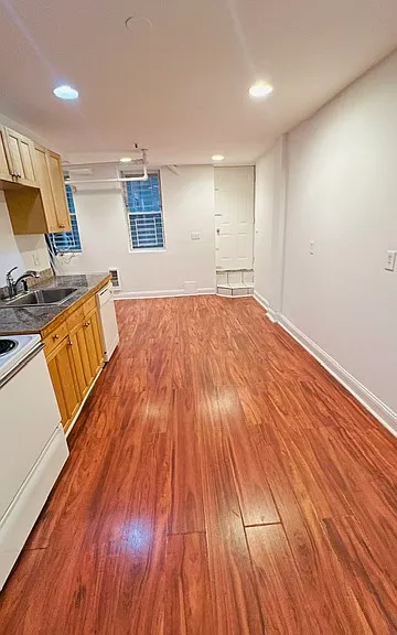 38 Hemenway St #52 — Photo 2