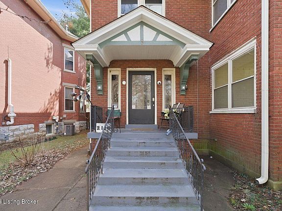 3rd image of 2114 Bonnycastle Ave