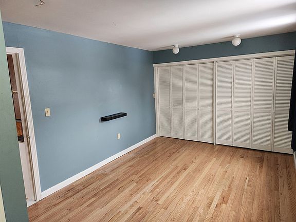 2nd image of 560 Rockland Ave Unit 2