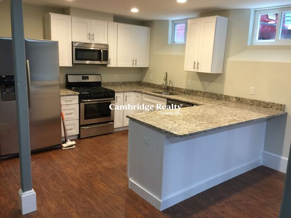 231 Norfolk St #2T