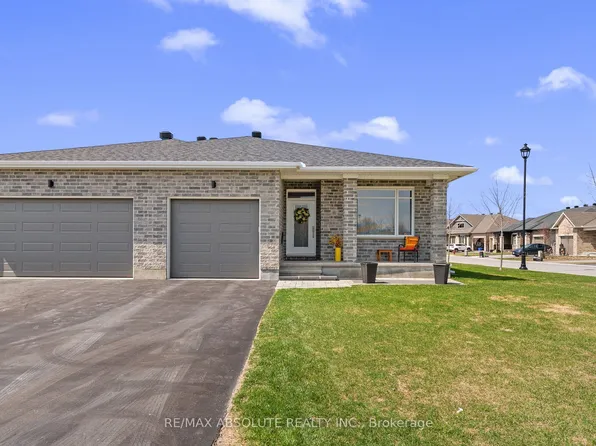 22 Ernie Godin Way, Arnprior, ON K7S 0J5