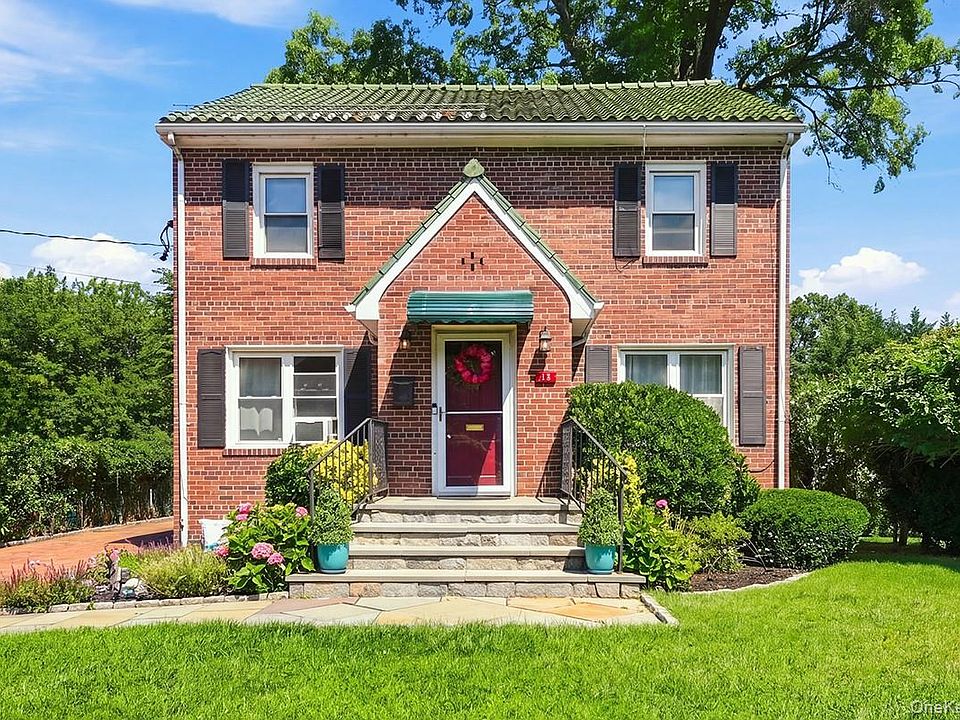 1st image of 34 Keats Avenue