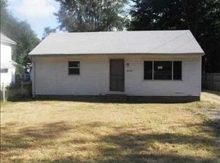 25172 Glenmore St, Elkhart, IN 46514