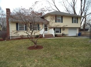 13 Morris St, North Andover, MA 01845