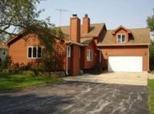 8610 Marquette Rd, Schererville, IN 46375