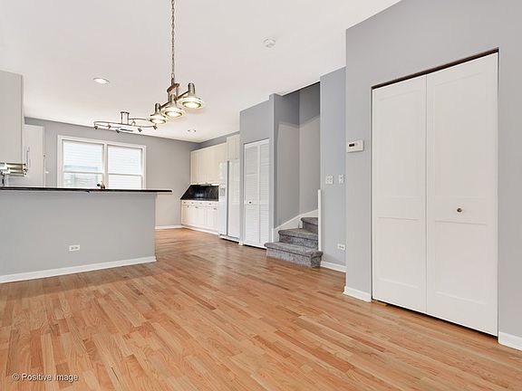 5th image of 1812 S Federal St #E12