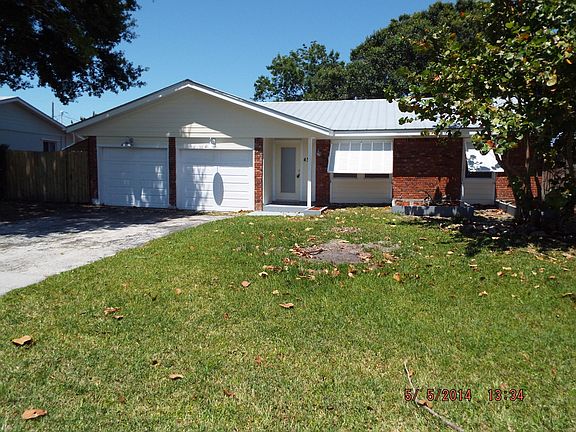 2nd image of 453 SE Asbury Lane