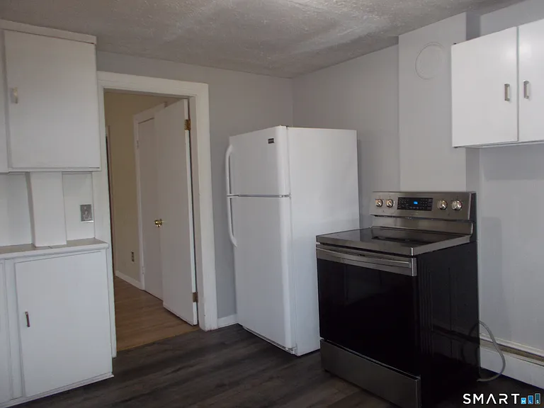 161 Howard Ave #1 — Photo 9