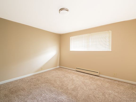 5th image of 6754 14th Ave NW