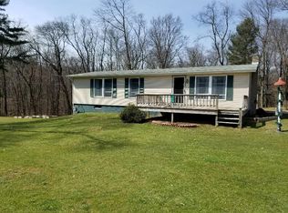 143 Glass Ln, Venus, PA 16364