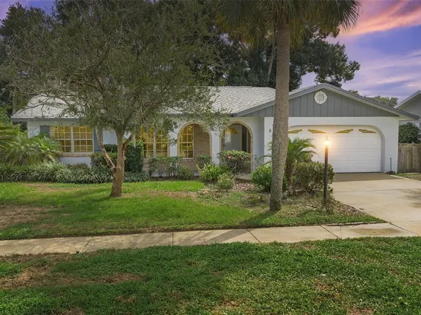 83 Woodview Dr, Port Orange, FL 32129