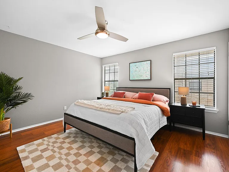 8400 Jamestown Dr #332 — Photo 13