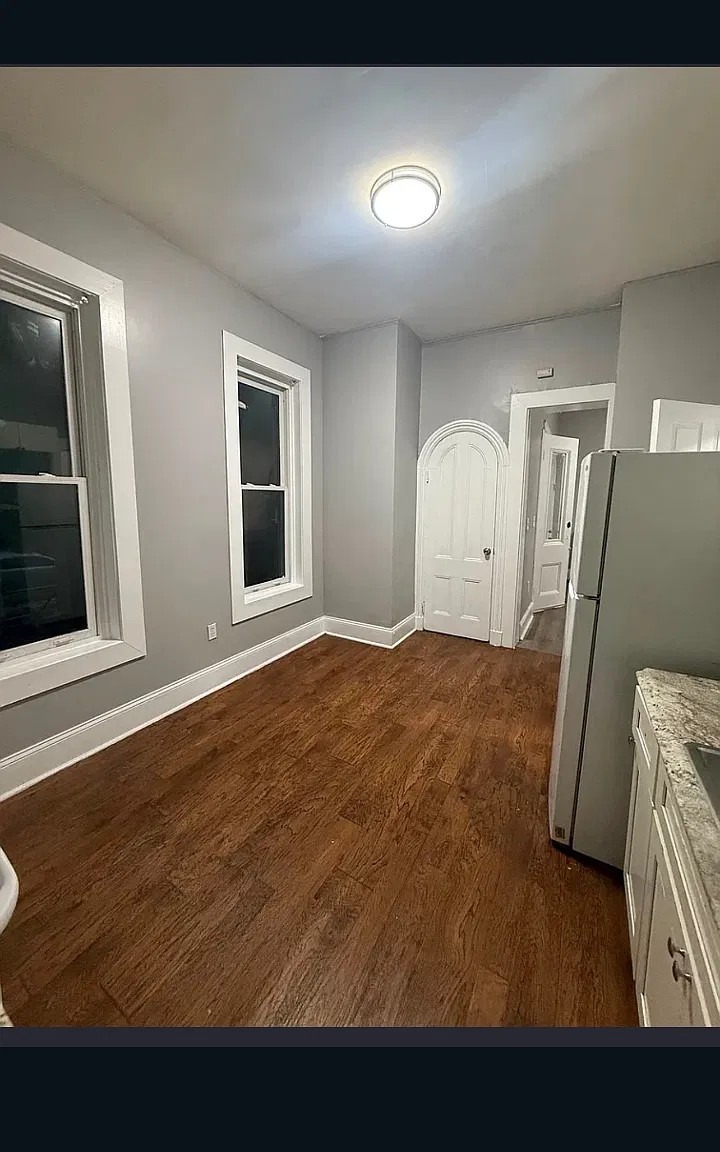 Studio, $1,595 — Photo 3