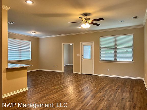 3rd image of 19441 King Ranch Dr