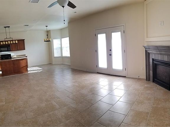 3rd image of 11686 Dos Palmas Dr #B
